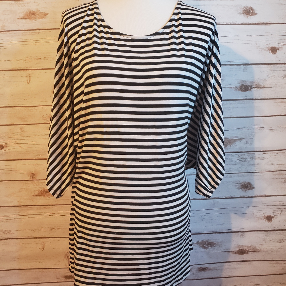 Agnes & Dora Short Sleeve Dolman Tunic